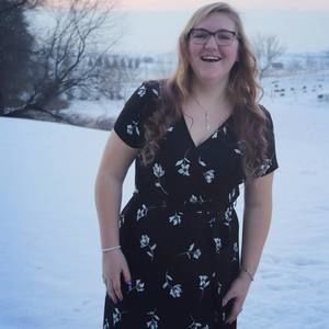 Meet your Posher, Michaela